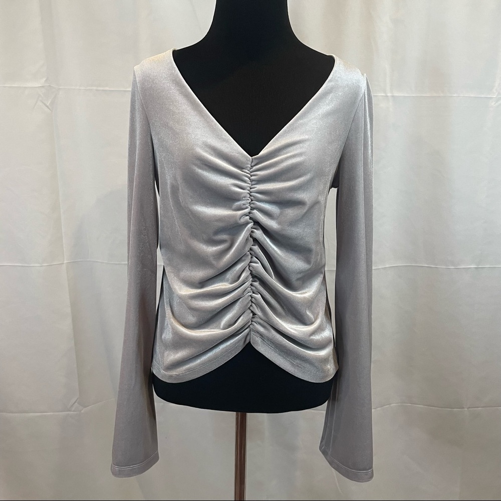 Long sleeve silver velvet like top